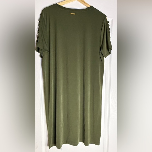 MICHAEL Michael Kors Olive Short Sleeve Top - Picture 3 of 3